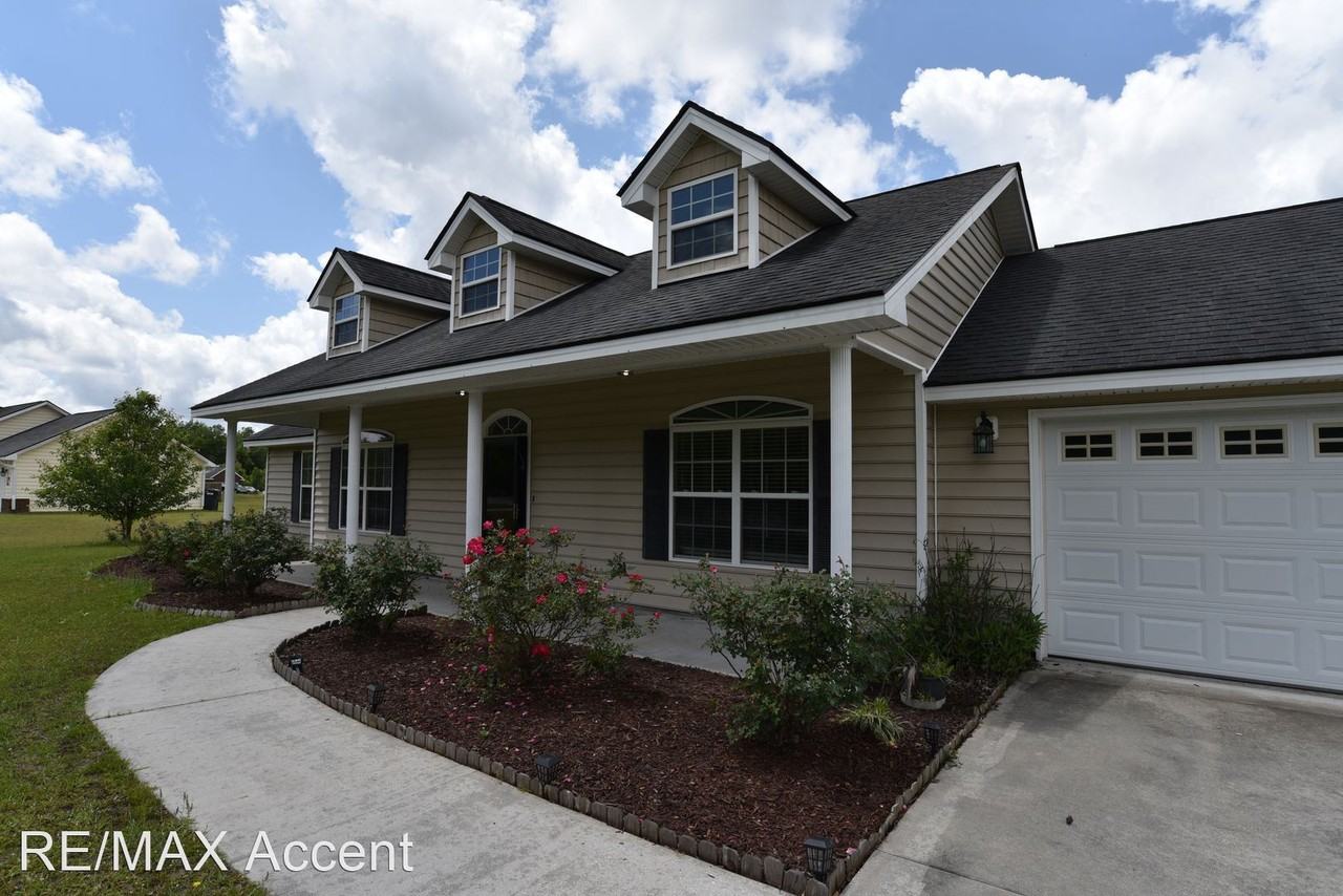 624 Parish Loop Ne - Photo 2 of 34