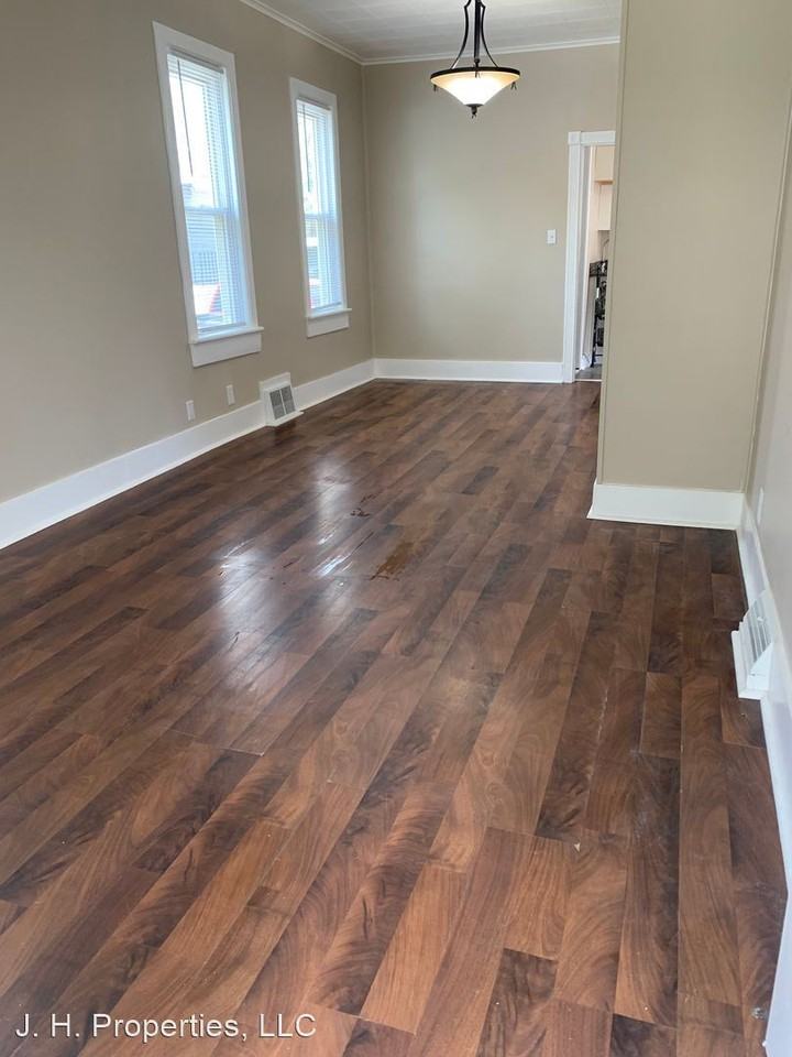 2508 Rees St - Photo 2 of 15