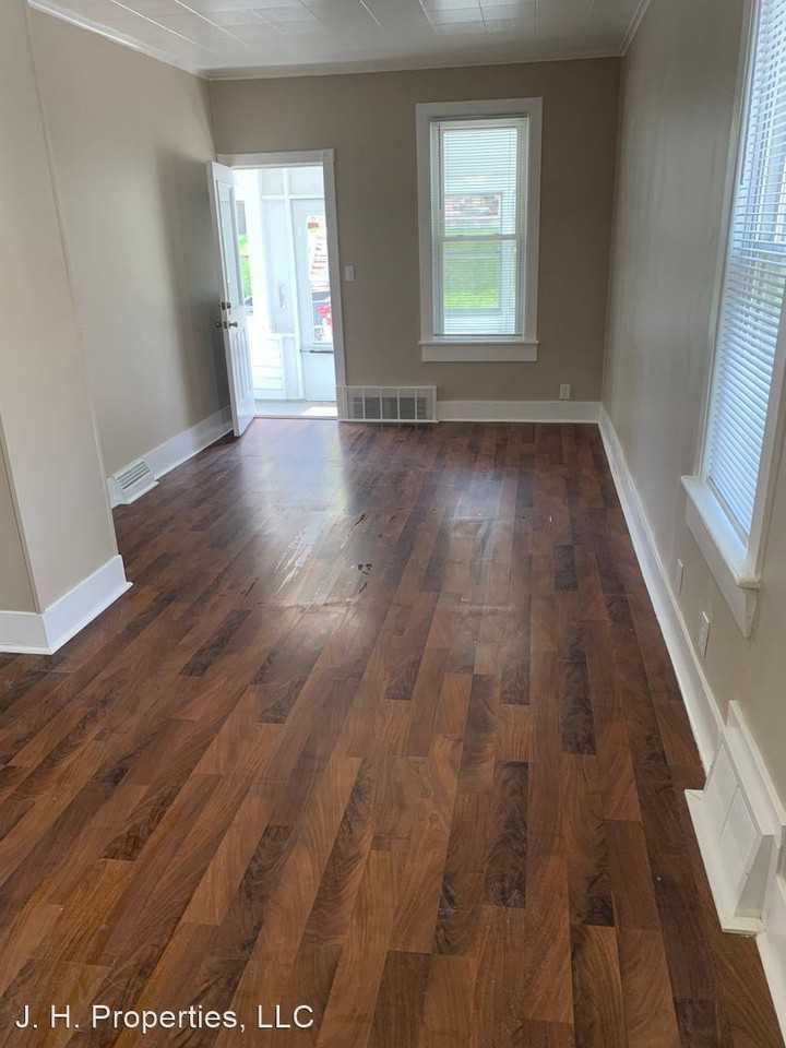 2508 Rees St - Photo 3 of 15