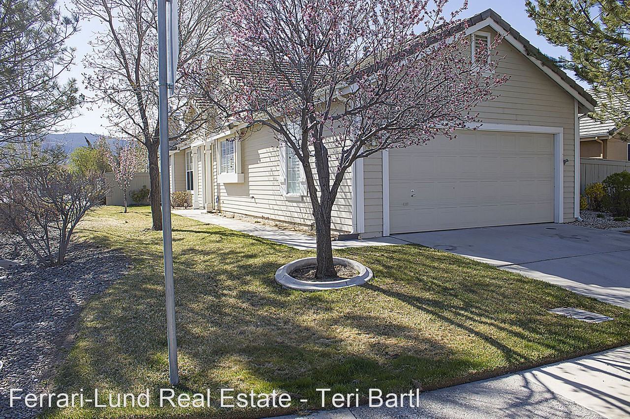 10160 Donner Peak Dr - Photo 3 of 27