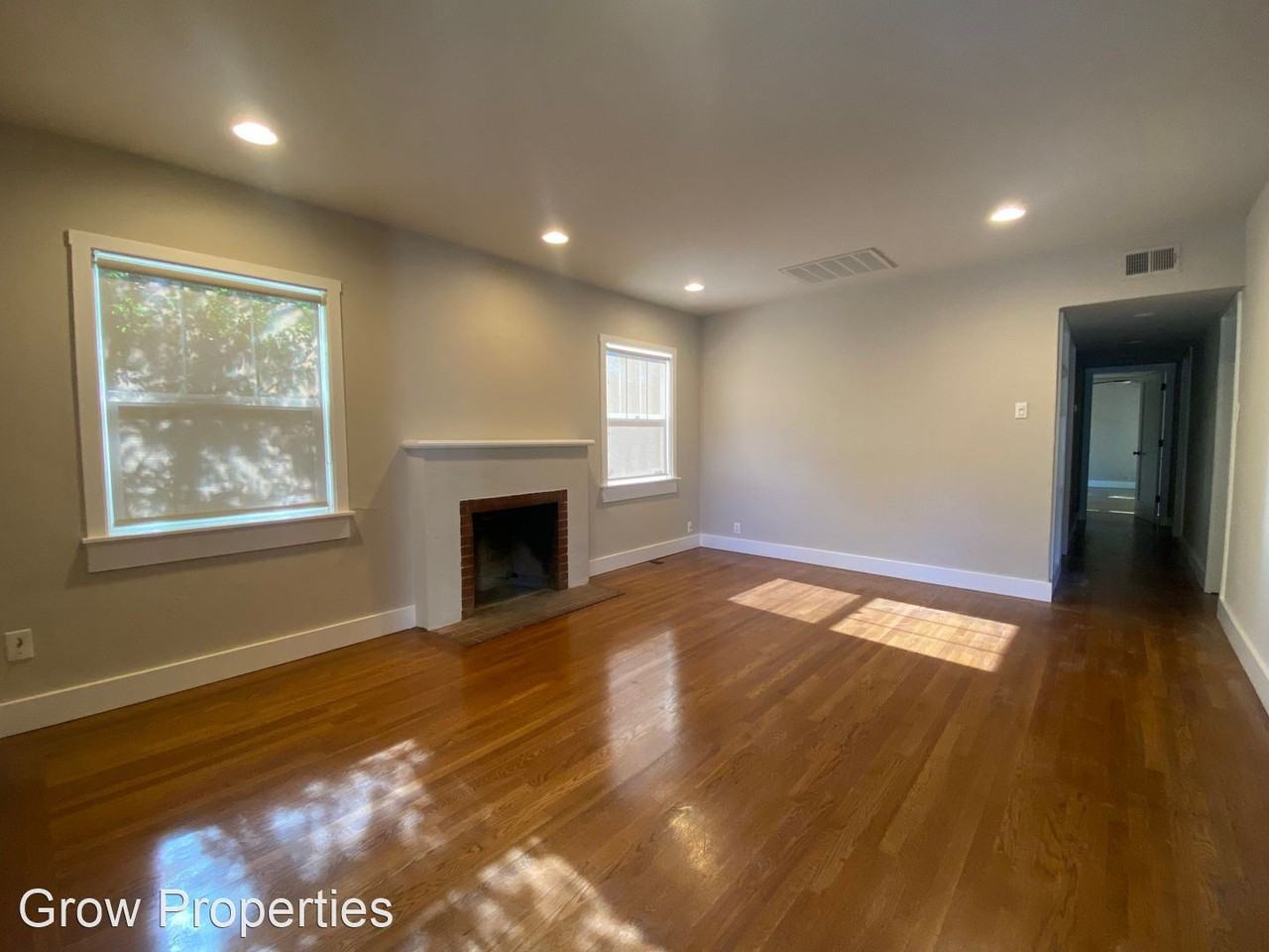 5541 7th Ave - Photo 3 of 12