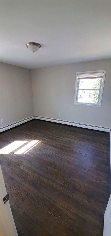 Rockwell Pointe Apartments - Photo 3 of 24