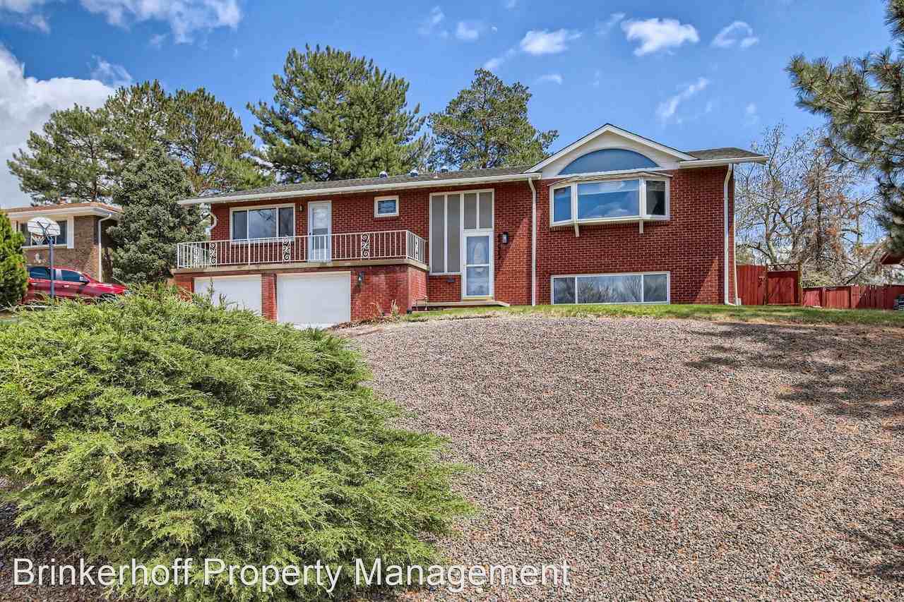 6532 Balsam St - Photo 2 of 27