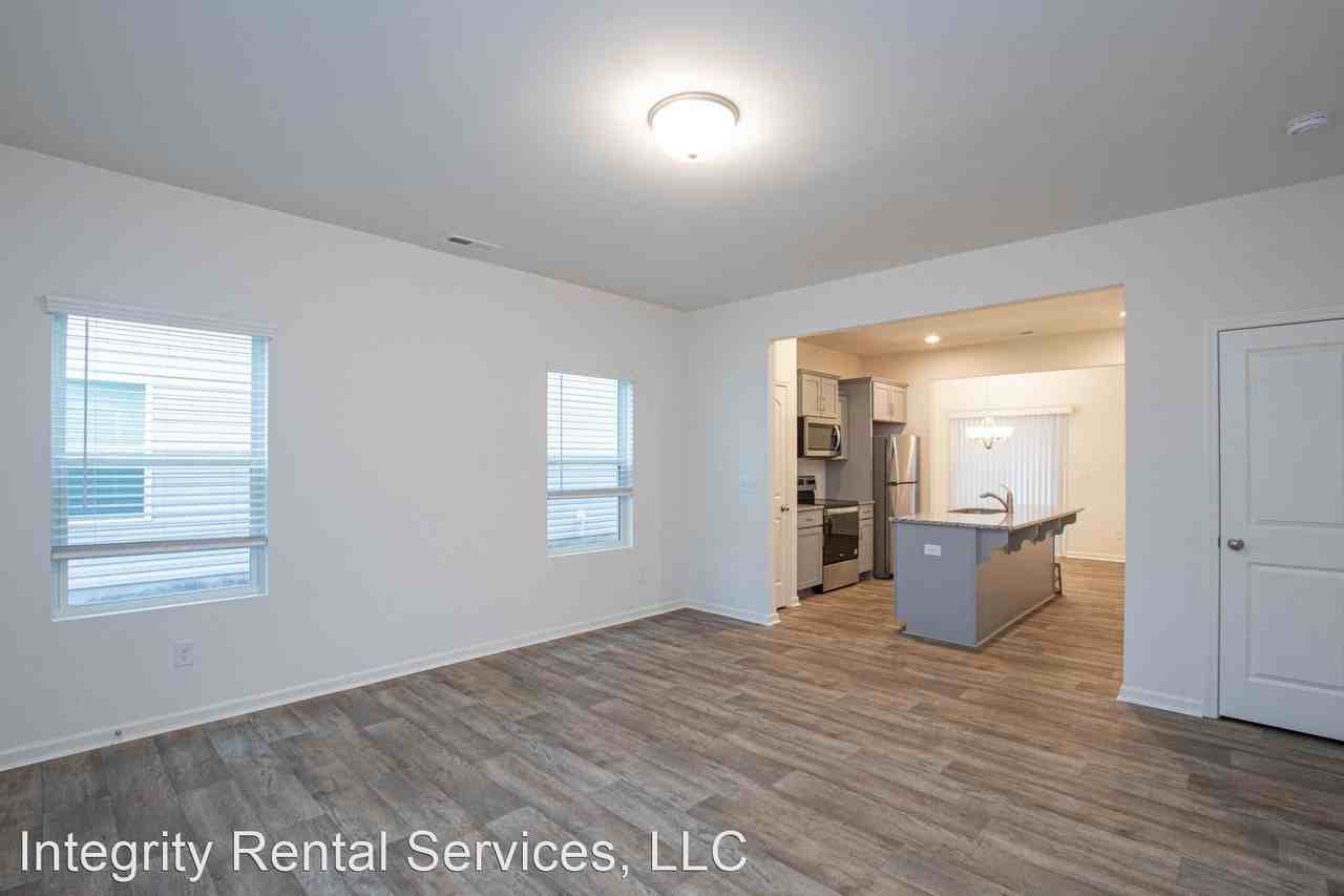 14125 Clayborn St - Photo 3 of 16