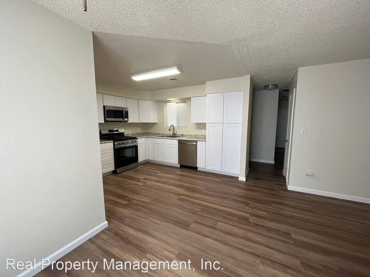 20551 Hudson St - Photo 2 of 16