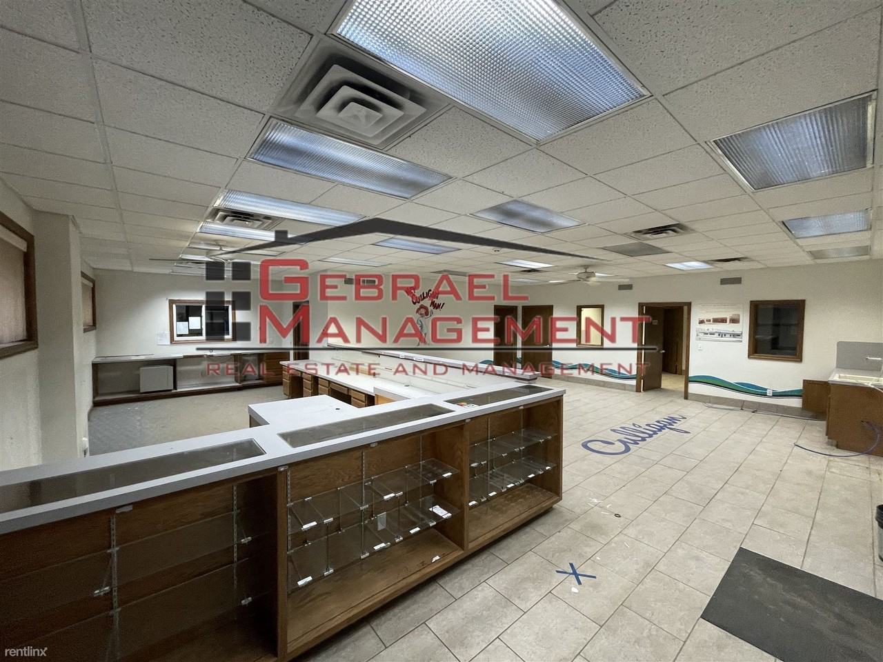 805 W Main St - Photo 3 of 16