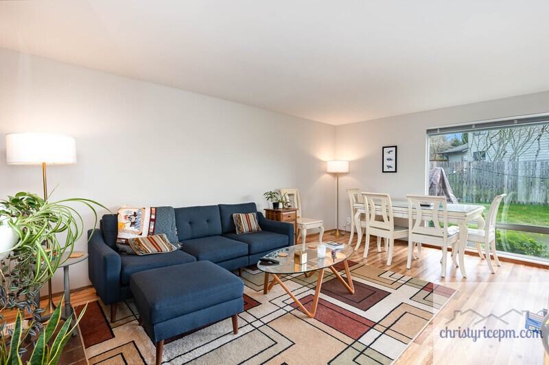 2107 Se 21st Ct - Photo 2 of 10