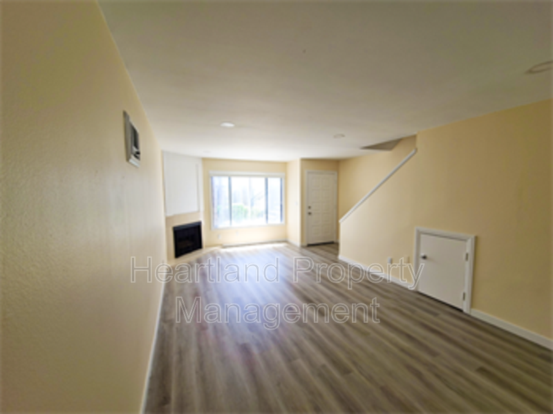 3405 Los Mochis Way - Photo 2 of 9