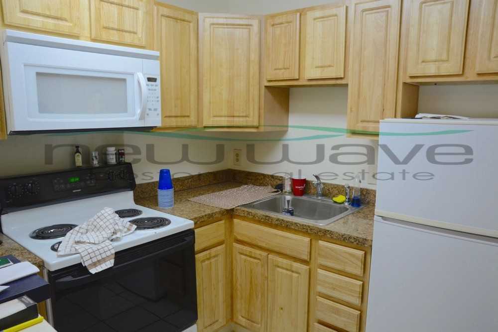397 Massachusetts Ave #1 - Photo 6 of 17