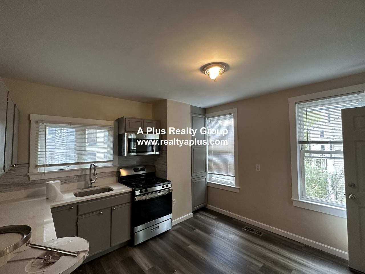 Washington St #1 - Photo 2 of 12