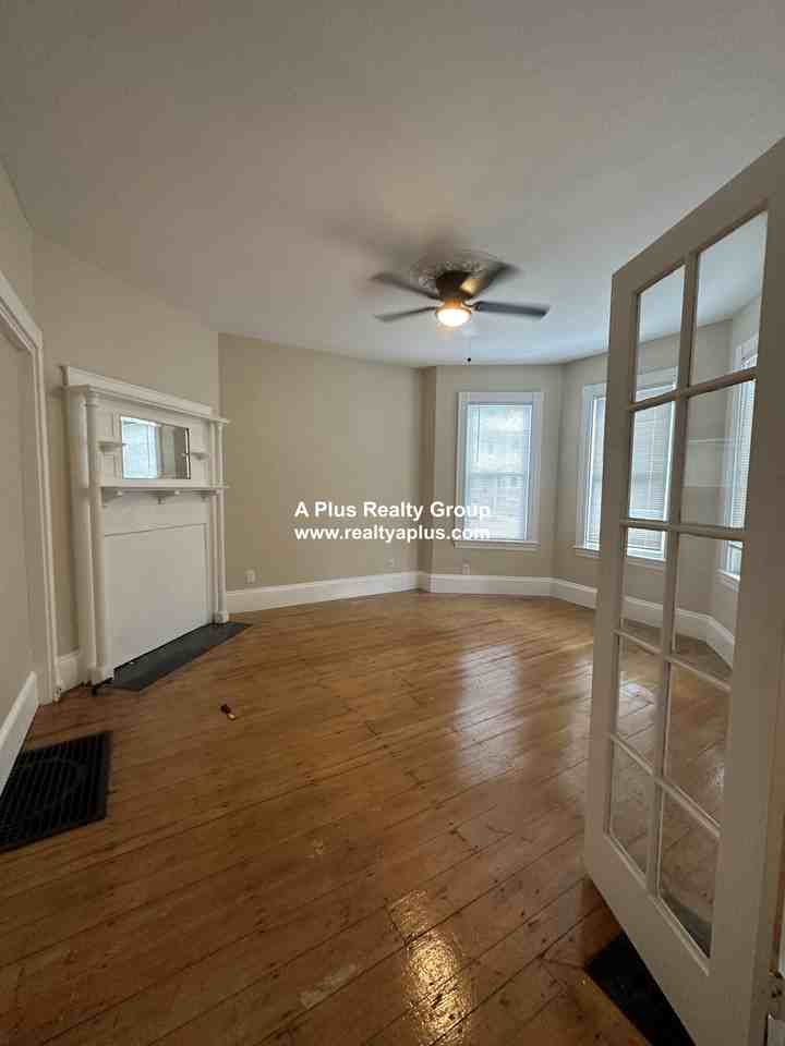 Washington St #1 - Photo 3 of 12