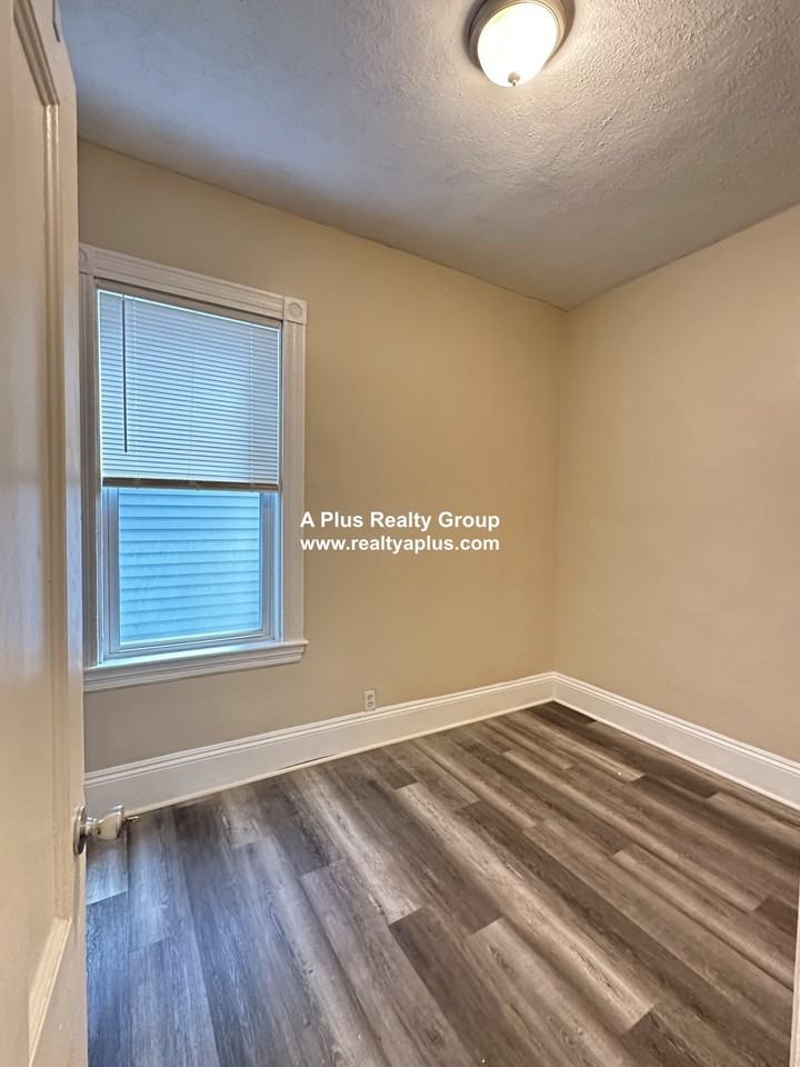 Washington St #1 - Photo 6 of 12