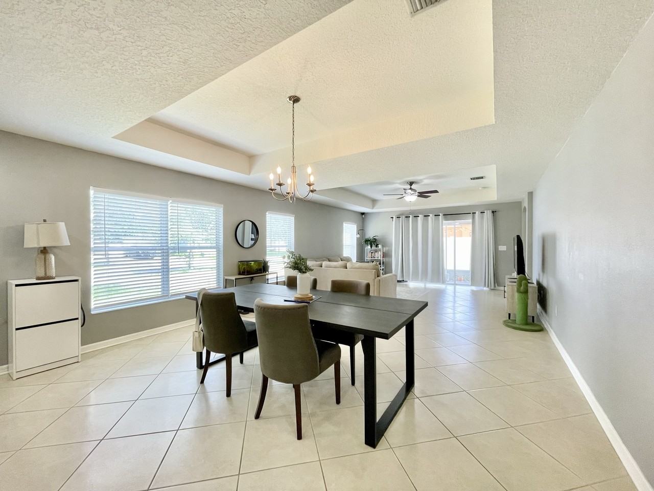 8227 Midnight Sun Ct - Photo 4 of 29