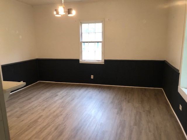 457 N 9th St - Photo 3 of 5