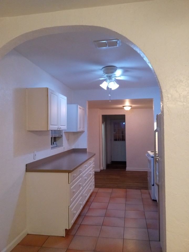 5410 70th Way N - Photo 6 of 25