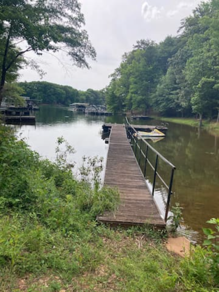 331 Lakewood Dr #C - Photo 2 of 16