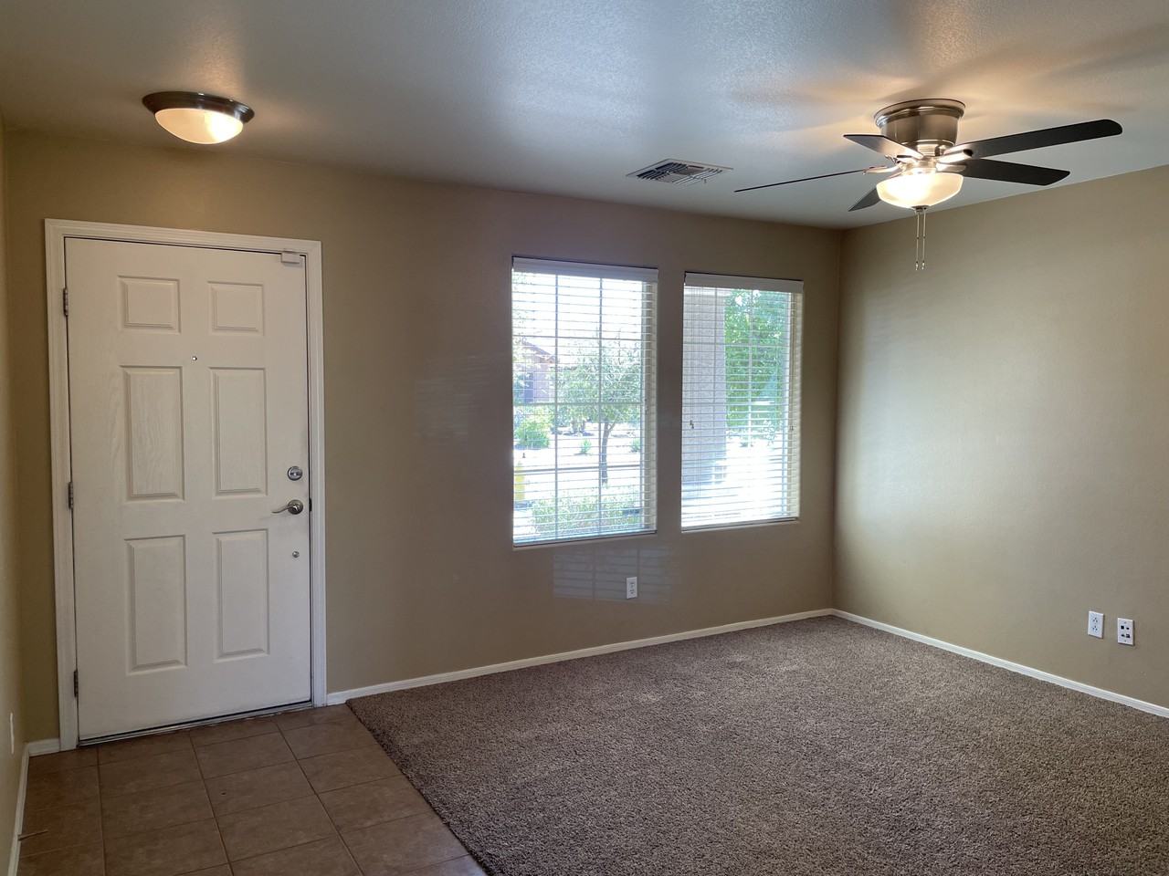 17698 W Maya Way - Photo 6 of 40