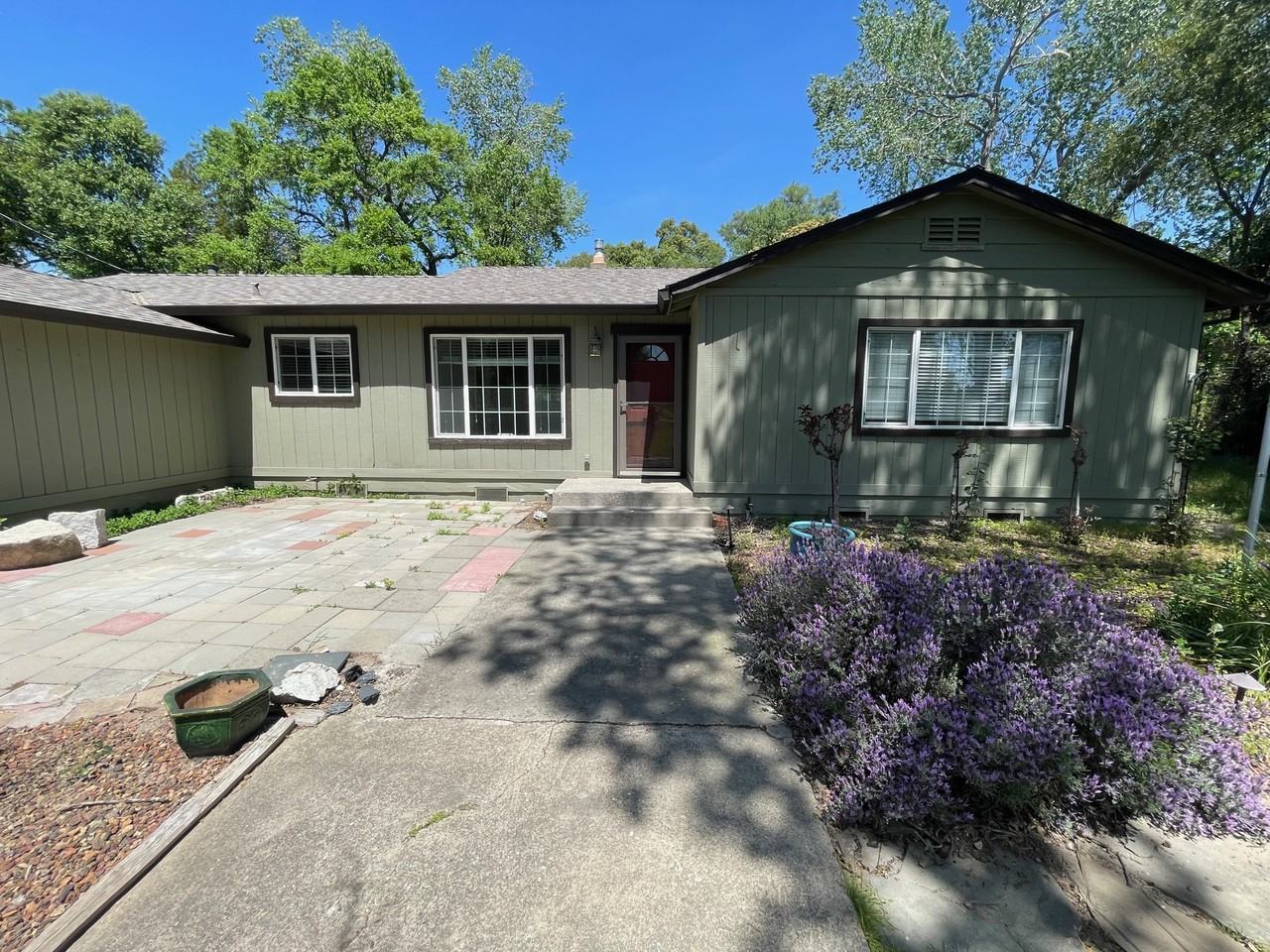 7077 Pine Gate Way - Photo 3 of 19