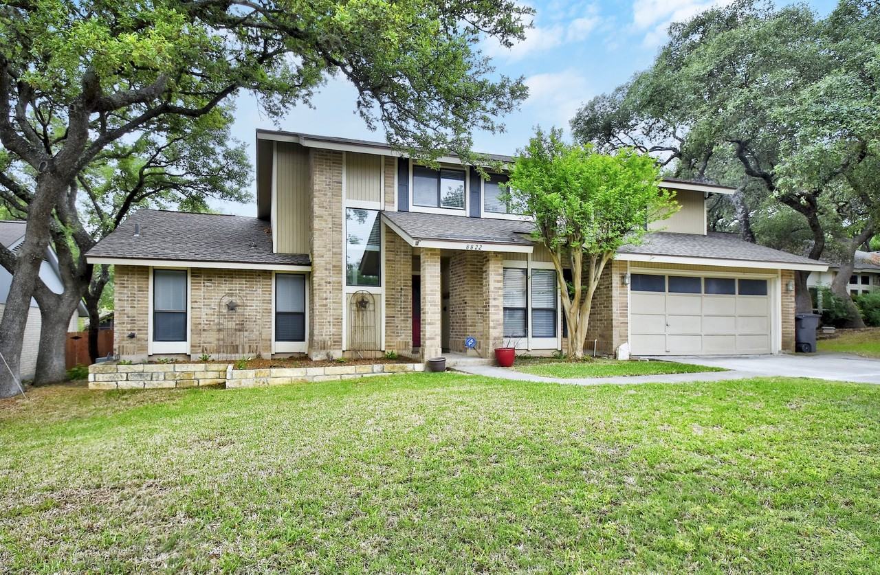 8822 Shady Leaf - Photo 2 of 30