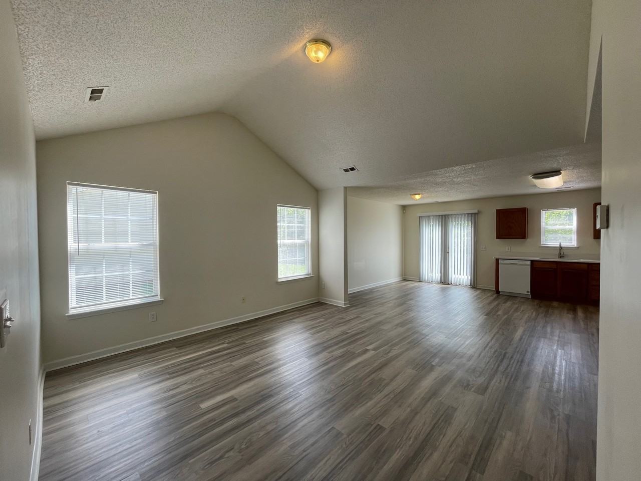 6228 Sid Crane Dr - Photo 2 of 28