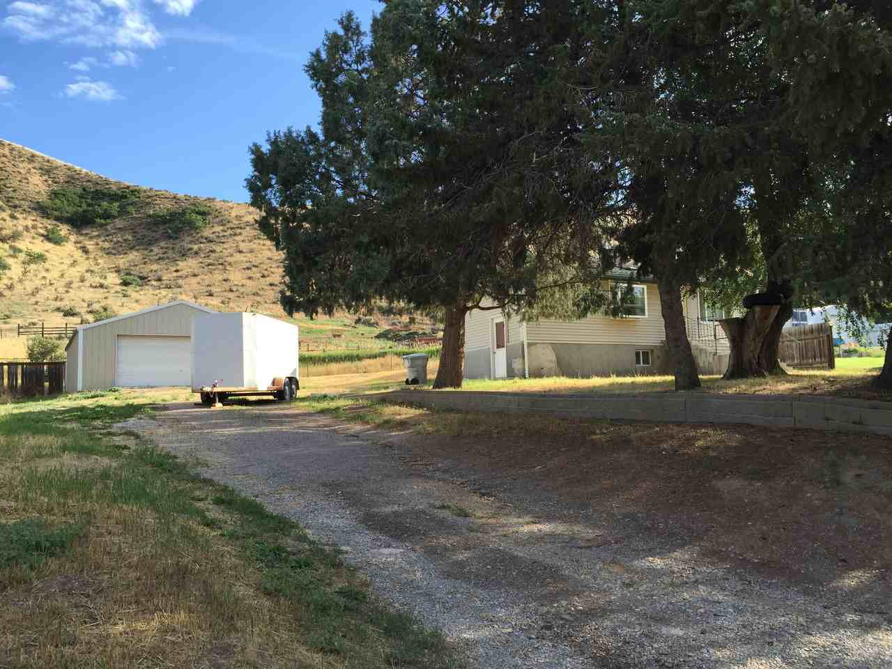 426 N Rapid Creek Rd - Photo 3 of 15