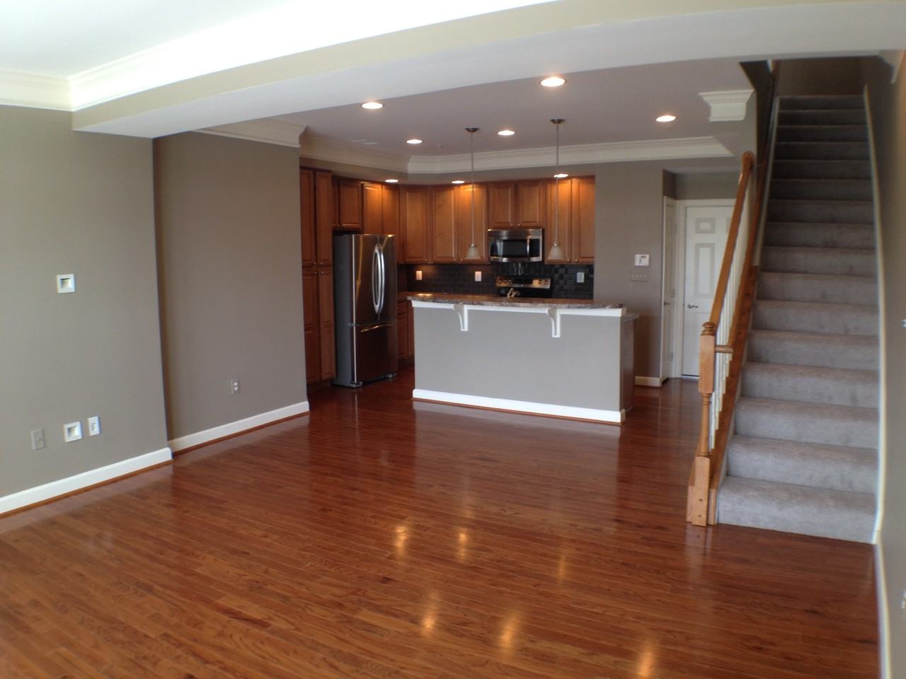 7305 Elkridge Crossing Way - Photo 3 of 21