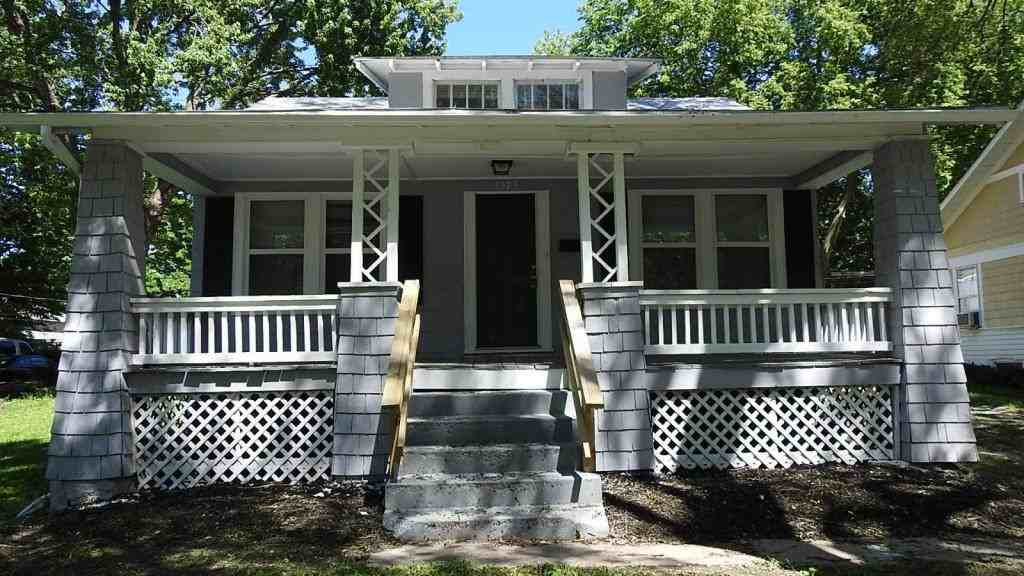 1523 S Home Ave - Photo 2 of 18