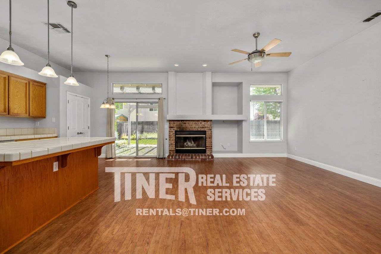 1339 Avenida Alvarado - Photo 2 of 44