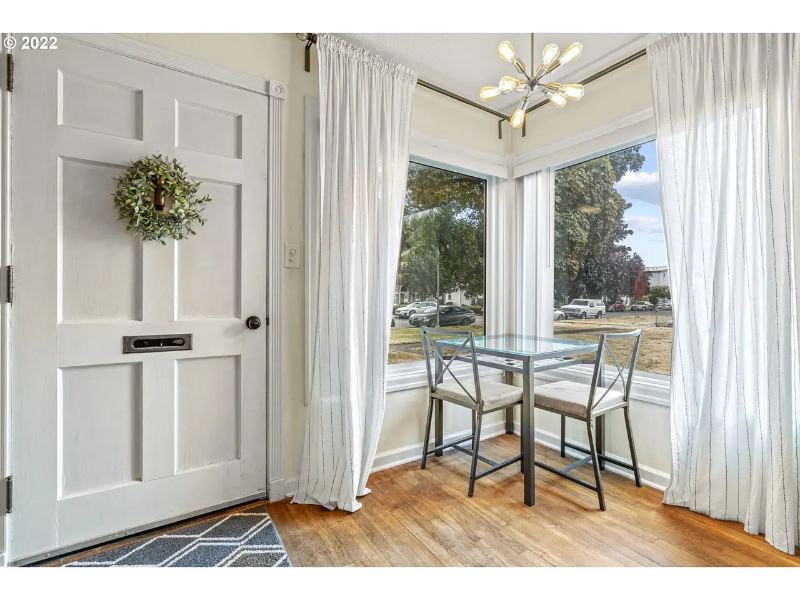 1059 17th Ave - Photo 3 of 11