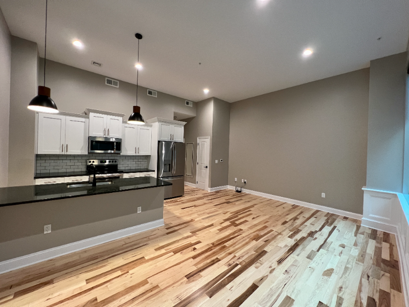 409 Lackawanna Ave #01 - Photo 2 of 5