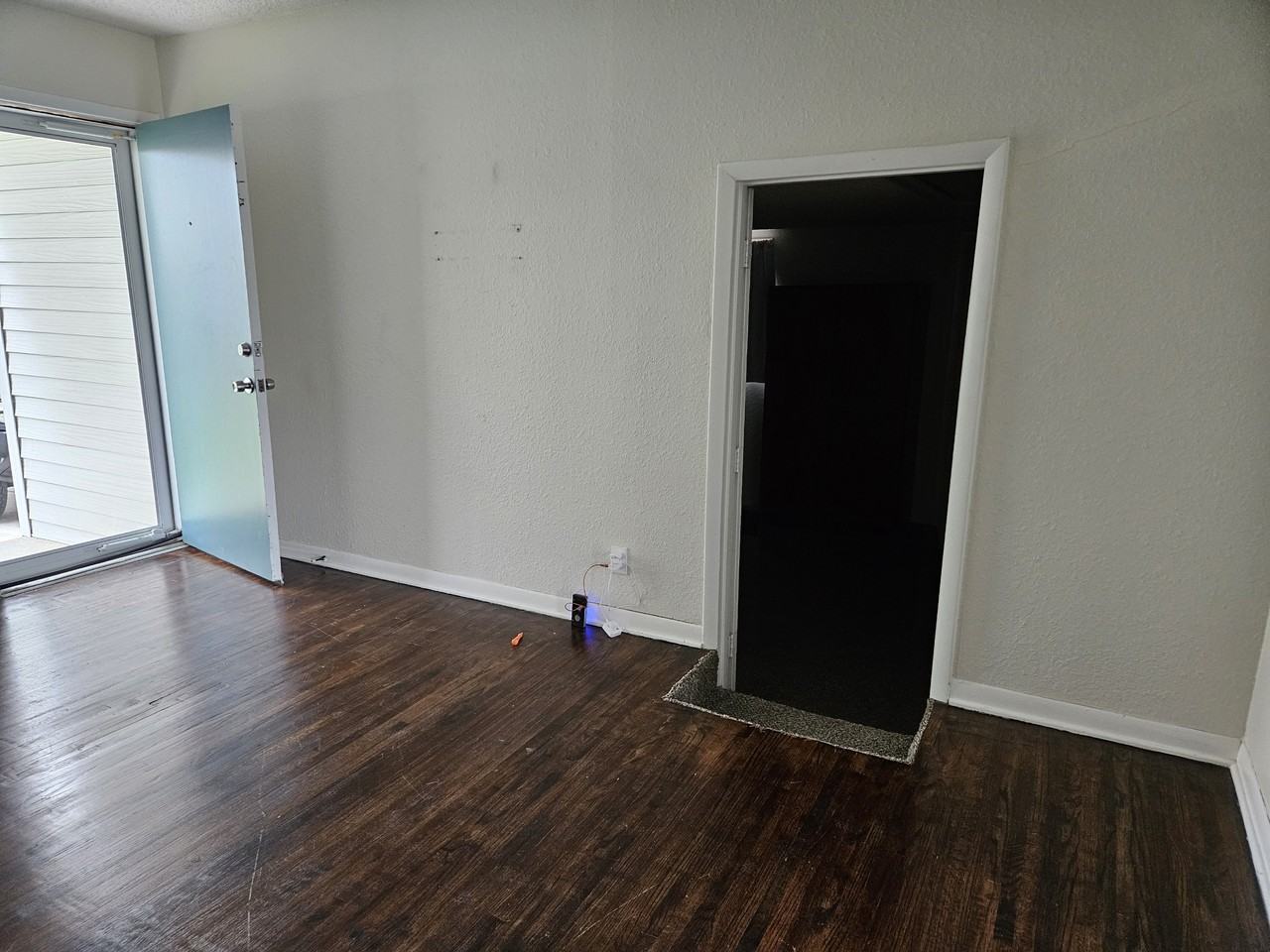 2314 N Lorraine Ave #NA - Photo 2 of 14