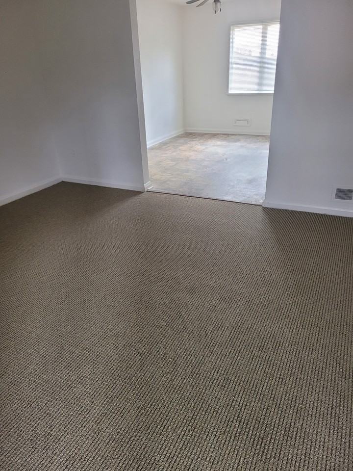 511 Queensgate Rd #0 - Photo 2 of 14