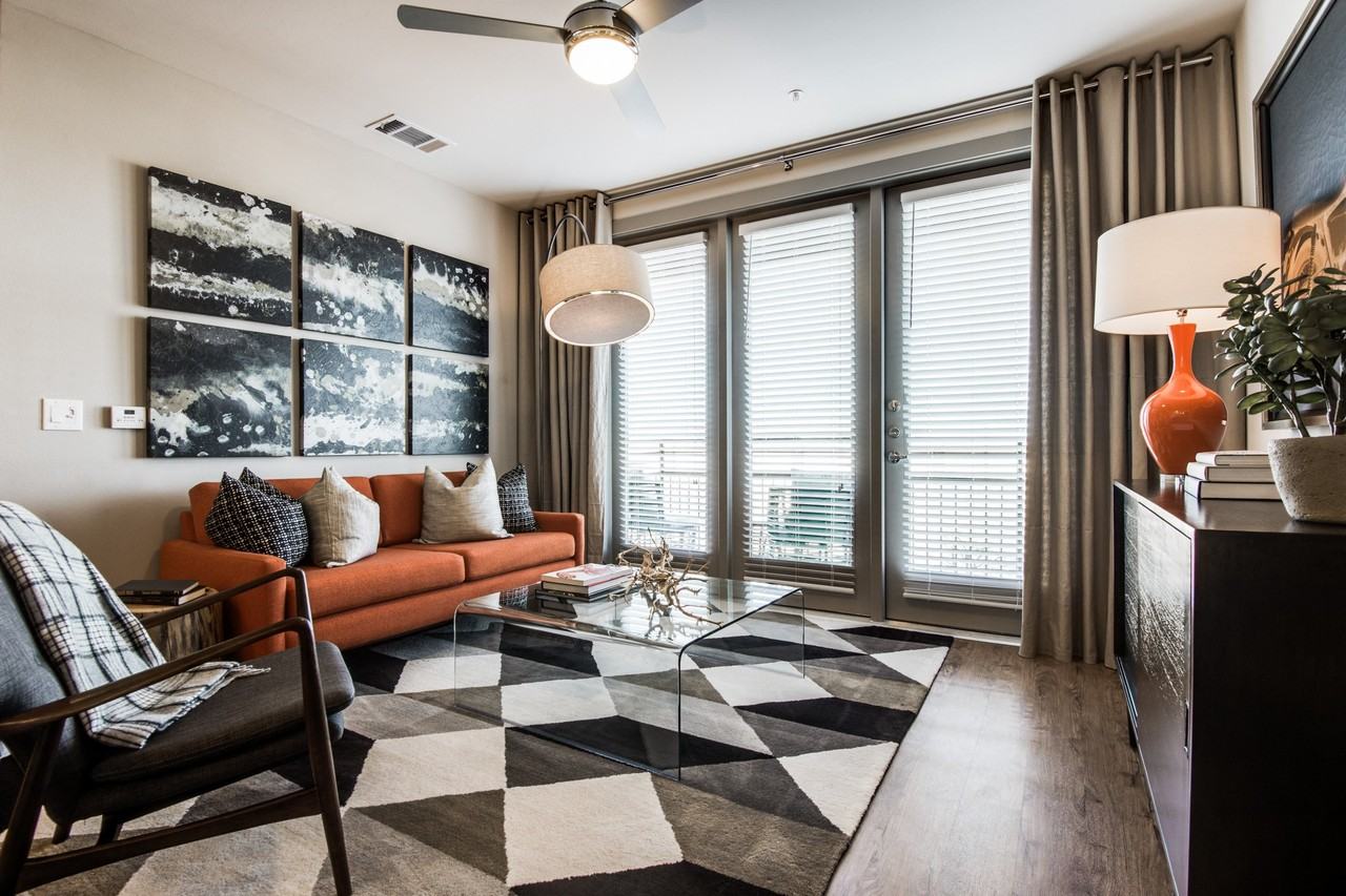 Centric One90 - Photo 3 of 20