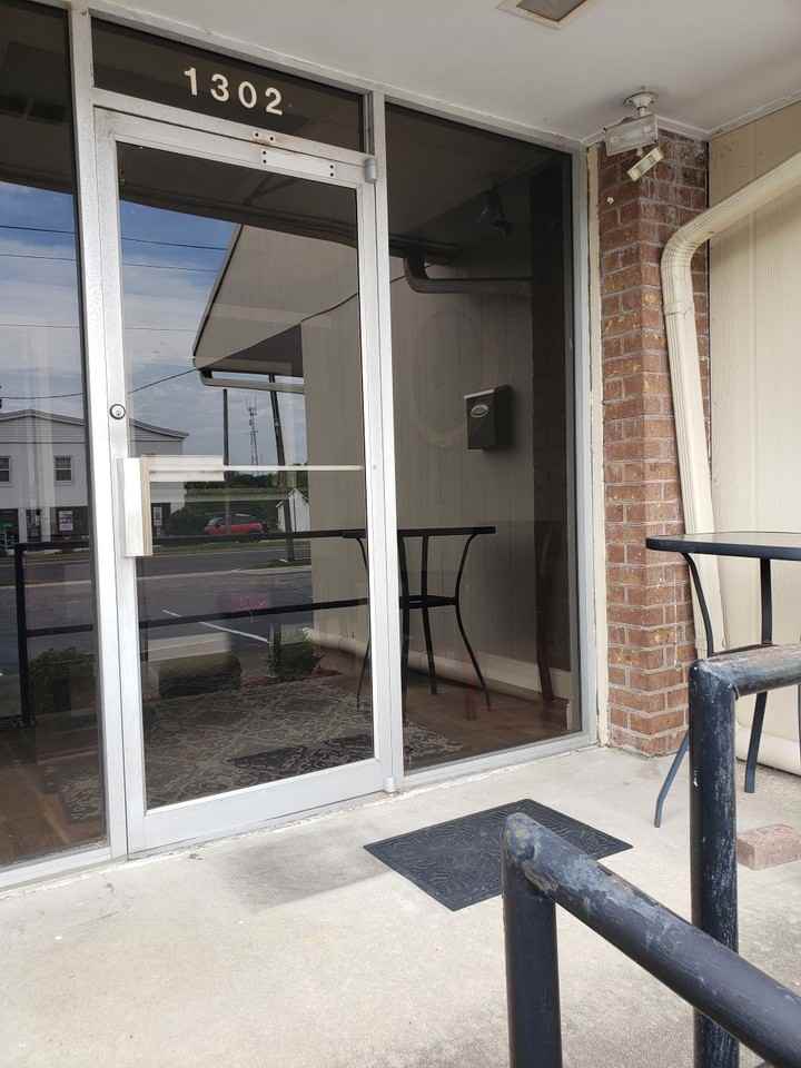 1302A 4th Ave #A - Photo 3 of 11