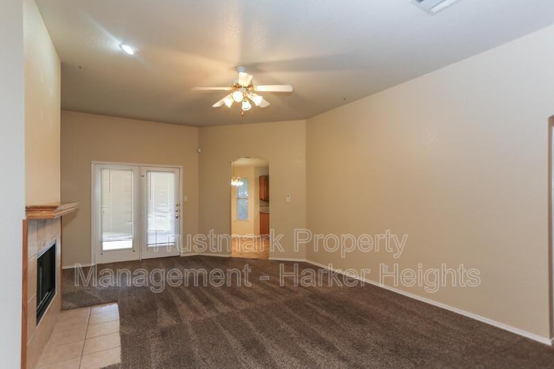 3813 Tiger Dr - Photo 3 of 27