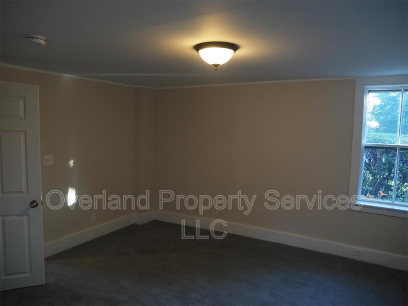 934 North Ave - Photo 6 of 18