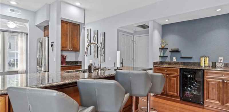 436 Honaker Ave - Photo 3 of 15