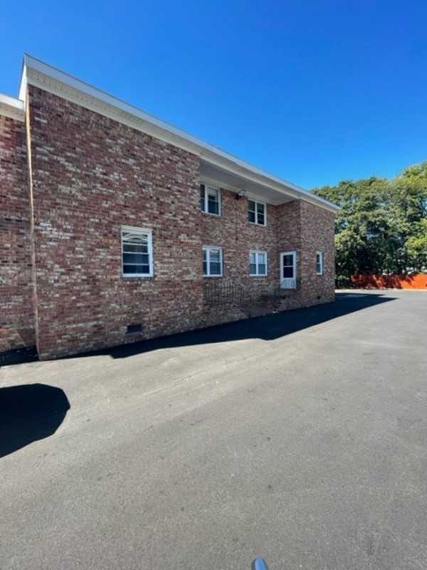 1318 Little Bay Ave #2 - Photo 3 of 14