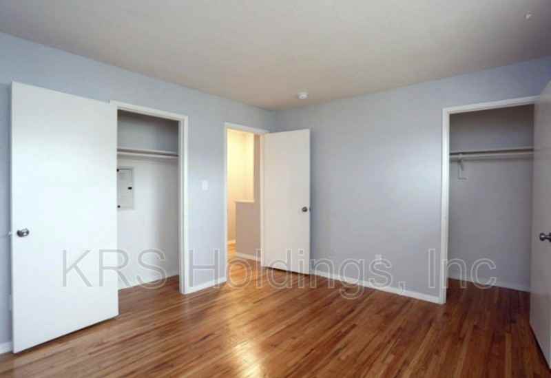4261 Newsome Dr - Photo 2 of 7