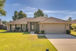 featured image of 6130 Autumn Pines Cir