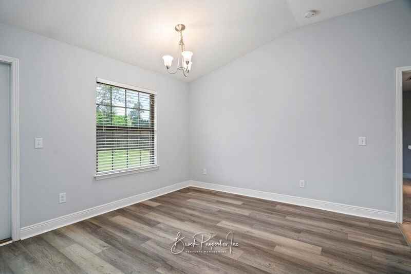 6130 Autumn Pines Cir - Photo 6 of 36