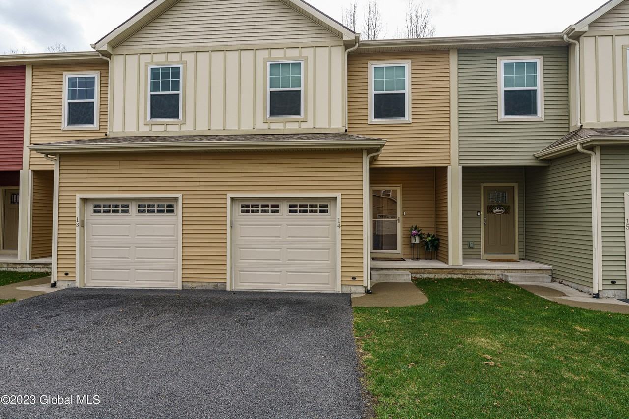 14 Linden Ln, Ballston Spa, NY 12020 3 Bedroom Condo for 2,500/month