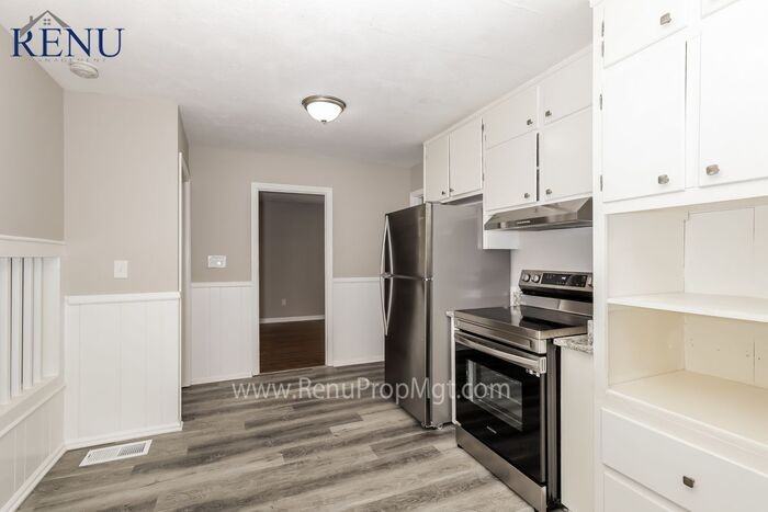 1489 Pine Dr - Photo 2 of 17