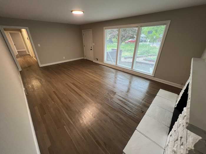 765 8th Avenue Dr Se - Photo 3 of 26