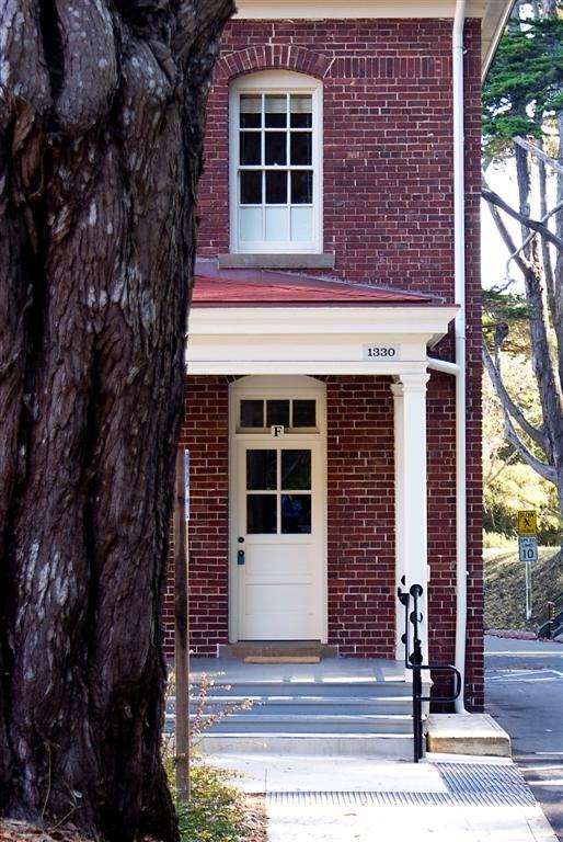 1330 Kobbe Avenue #F - Photo 2 of 8