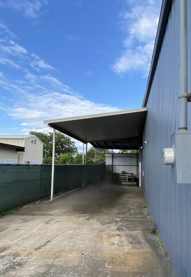 136 S 8th St #WARE - Photo 2 of 2