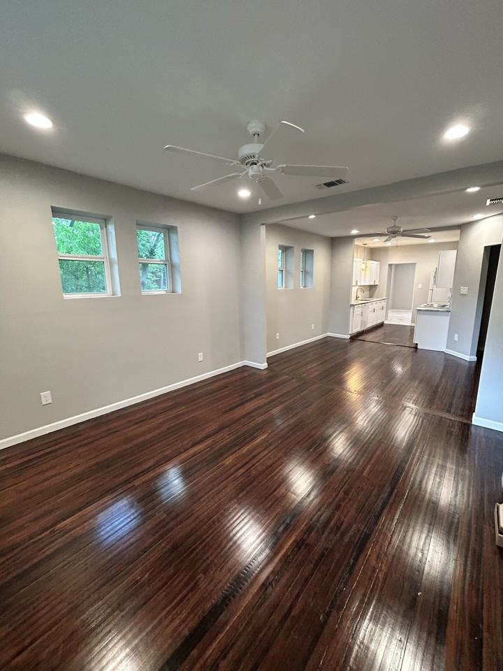 1302 Nw 3rd Ave #NA - Photo 3 of 10