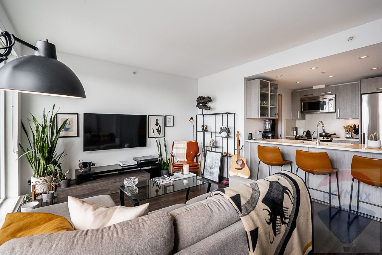 933 East Hastings Street #1110