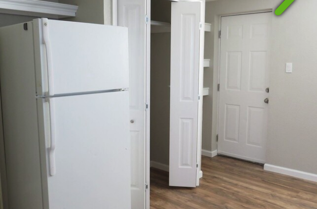 226 Plum St #1 - Photo 4 of 6