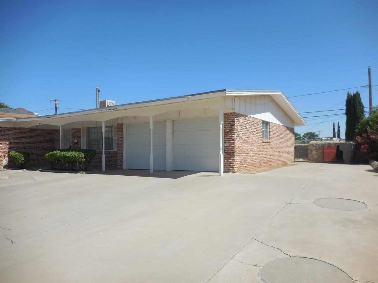 3429 Sunnyside Ave #1 - Photo 3 of 33